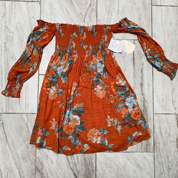 Short floral summer dress - Picture 4 of 5